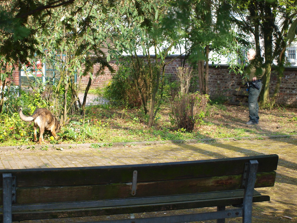 Messerstecherei Koeln Duennwald Berlinerstr P37.JPG